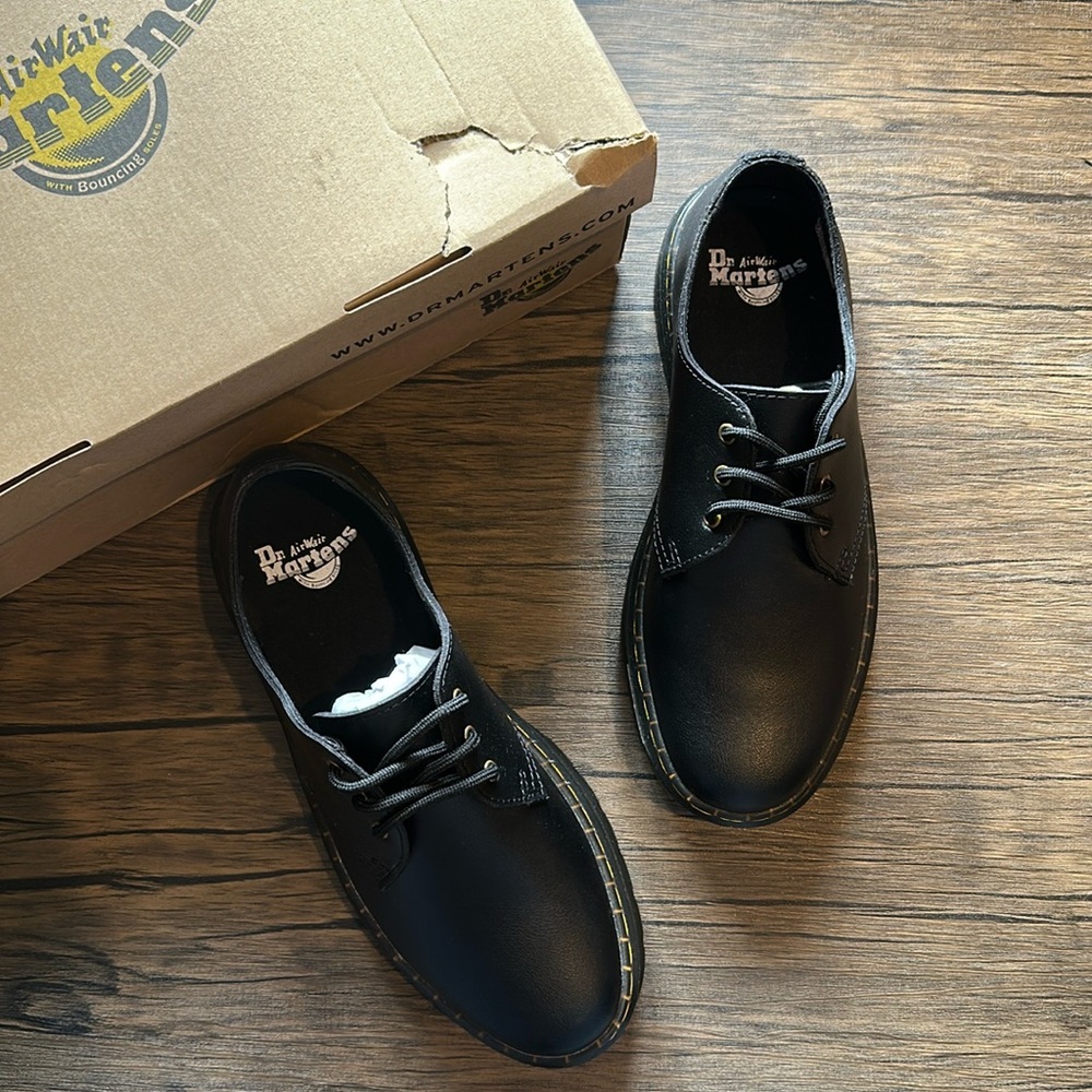 DR. MARTENS ZAVALA LO OXFORD